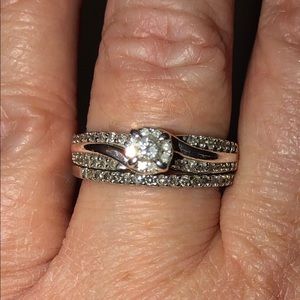 Women’s wedding rings